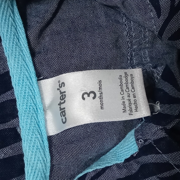 🌞🎉 Infant Carter's One-piece - Picture 3 of 4